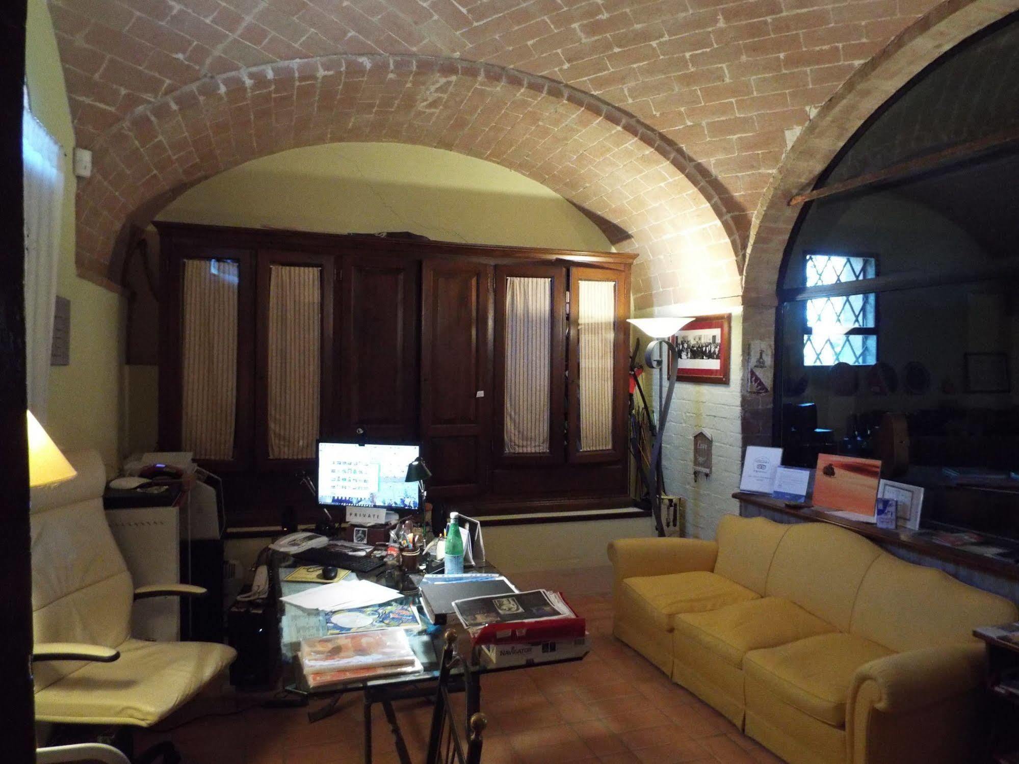 Villa San Fabiano à Monteroni dʼArbia Extérieur photo